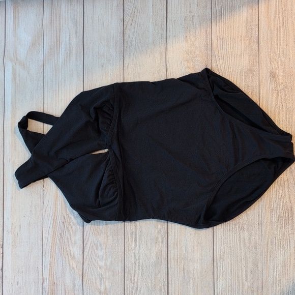 Anne Cole Other - Anne Cole Classy navy one piece swimsuit. Size 12